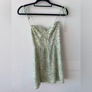 Aritzia spring/summer dress